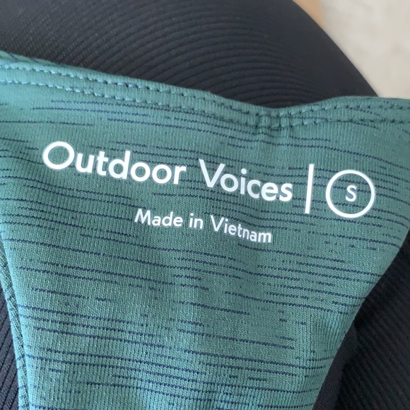 OV Move Free Crop Top - Sold out - Picture 10 of 14